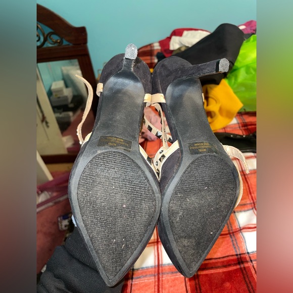 Studded High Heels - Picture 2 of 3